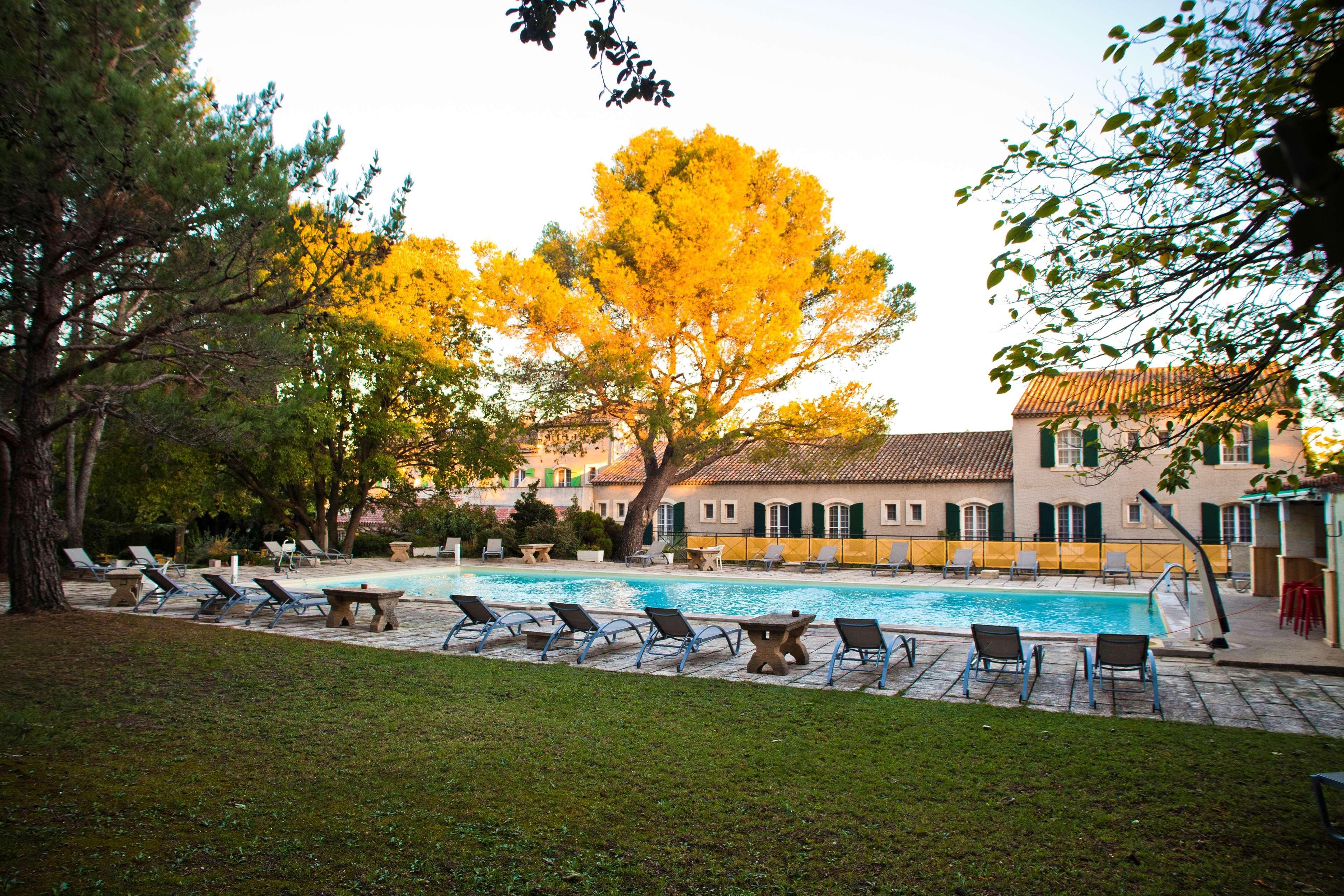 Best Western Le Val Majour Fontvieille Exteriér fotografie