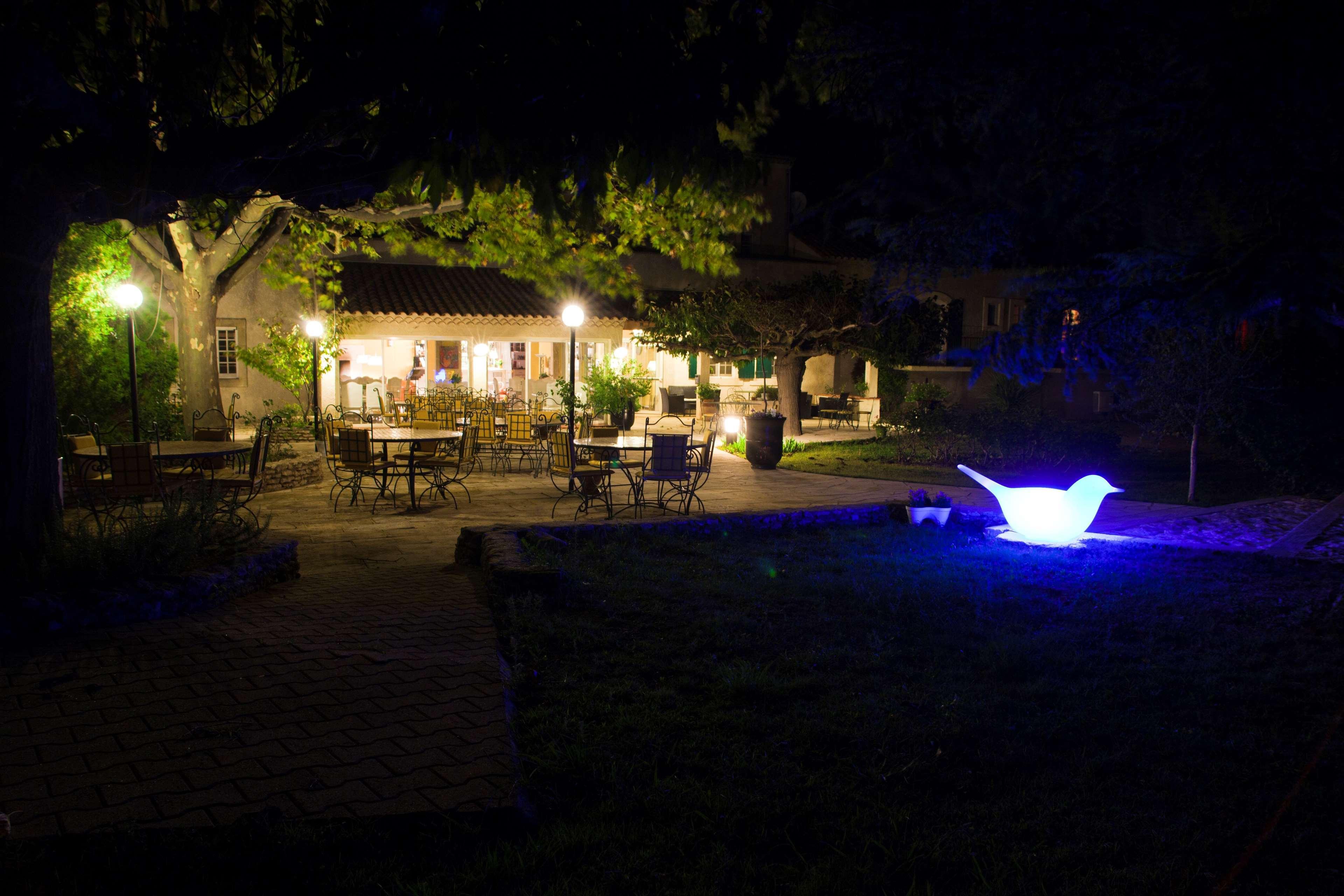 Best Western Le Val Majour Fontvieille Exteriér fotografie