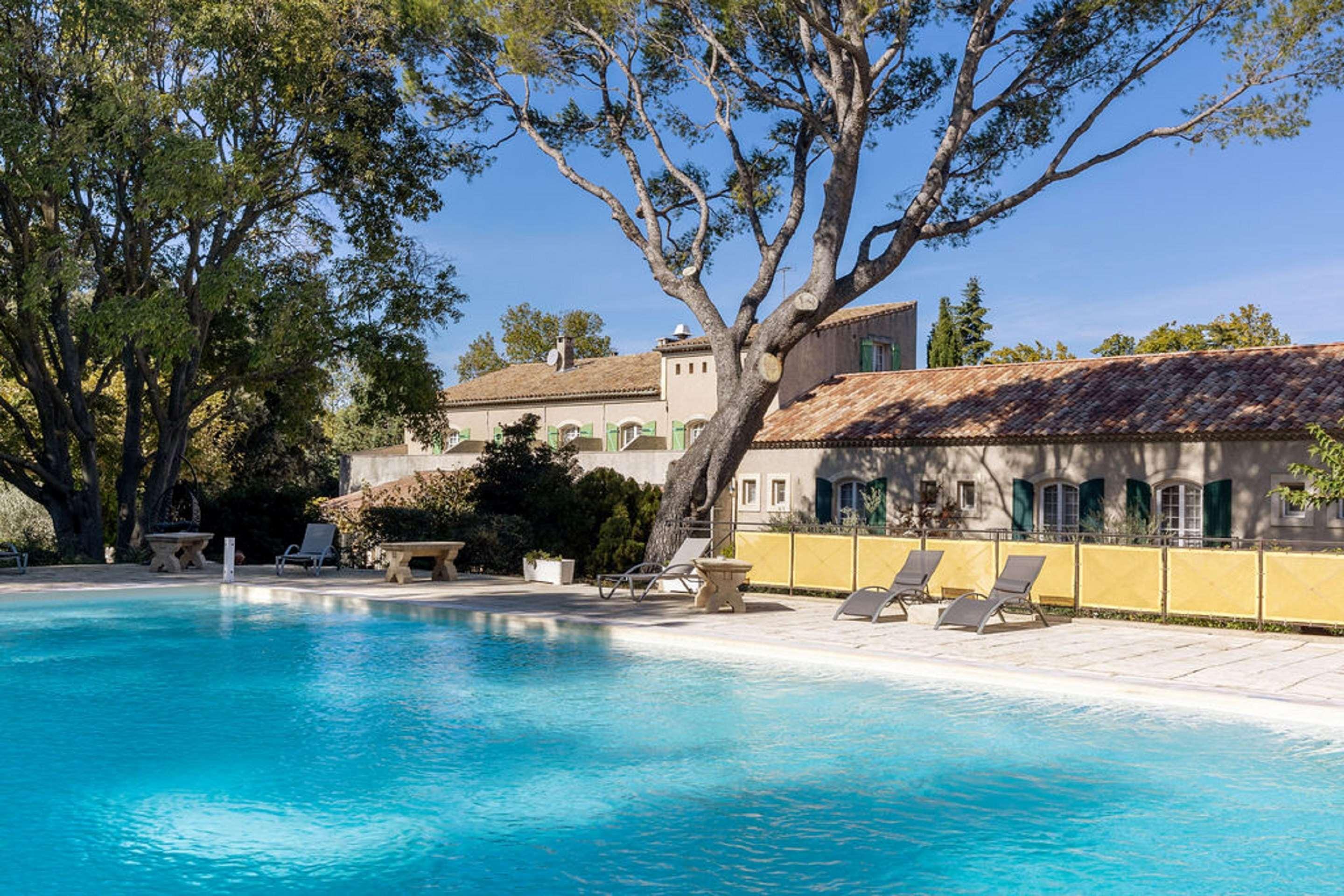 Best Western Le Val Majour Fontvieille Exteriér fotografie